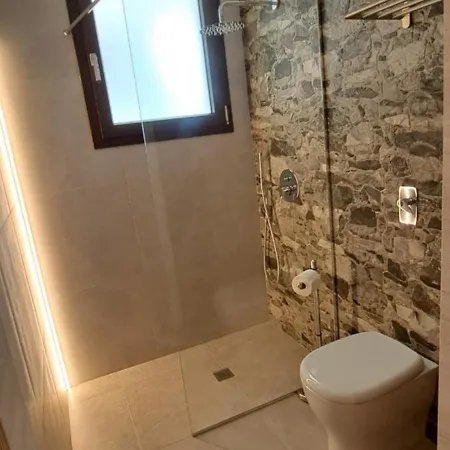 Apartment Claudette Marsala